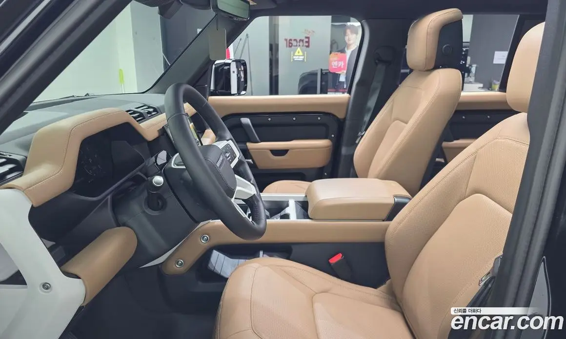 Land Rover Defender 2026 3.0 автомат (гидро), фото 3