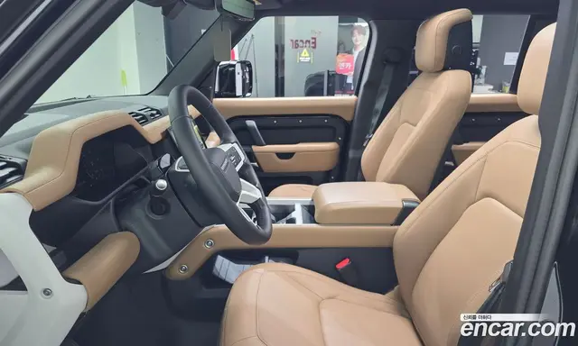 Land Rover Defender 2026 3.0 автомат (гидро), миниатюра 3