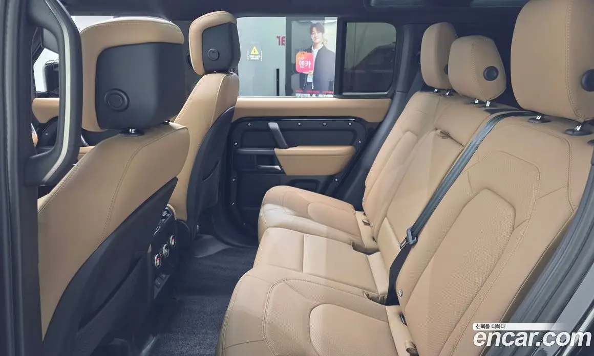 Land Rover Defender 2026 3.0 автомат (гидро), фото 4