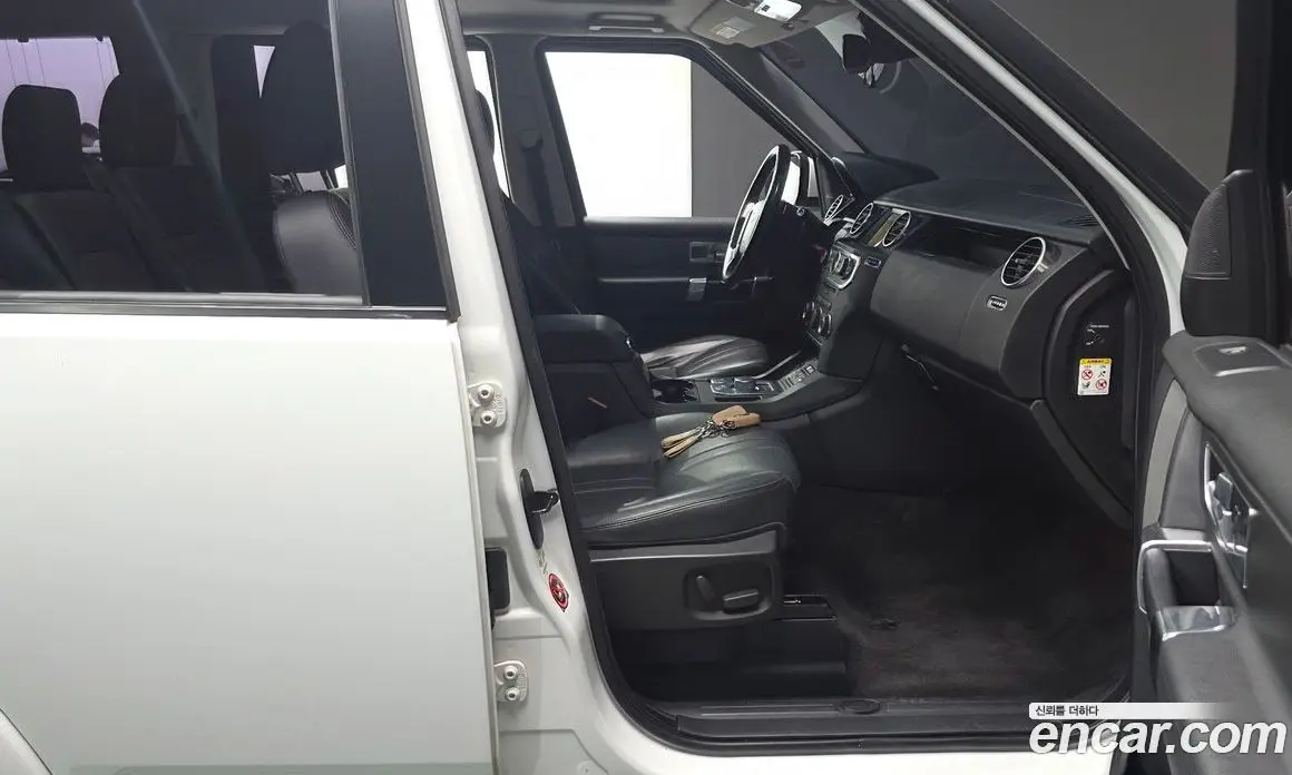 Land Rover Discovery 2014 3.0 автомат (гидро), фото 13 Land Rover Discovery 2014 3.0 автомат (гидро), фото 13
