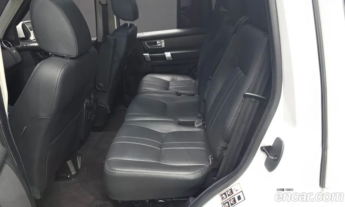 Land Rover Discovery 2014 3.0 автомат (гидро), фото 16 Land Rover Discovery 2014 3.0 автомат (гидро), фото 16
