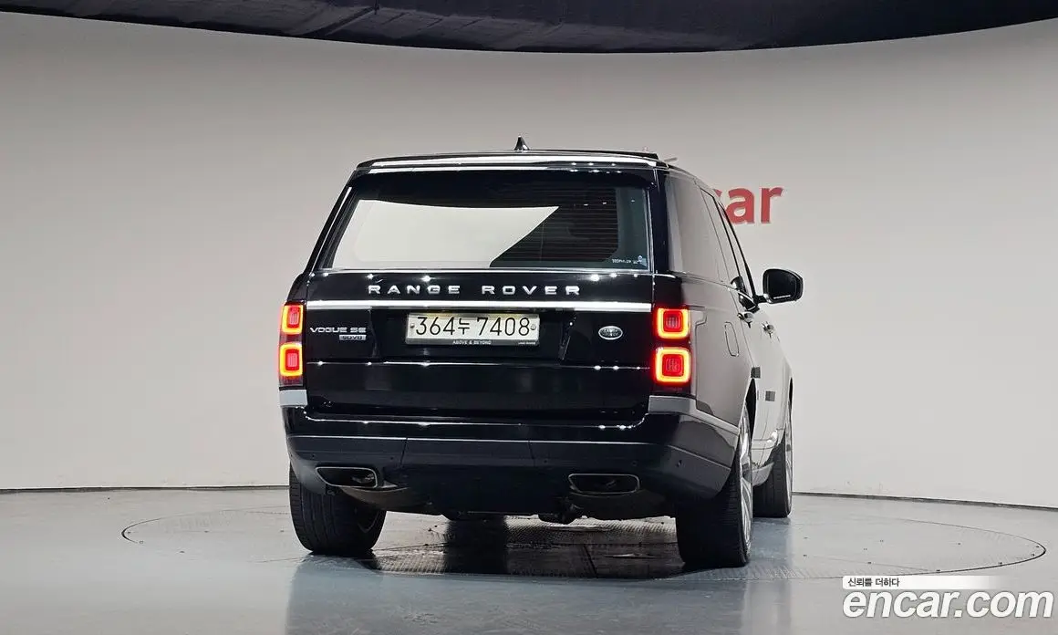 Land Rover Range Rover 2019 4.4 автомат (гидро), фото 3