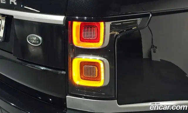 Land Rover Range Rover 2019 4.4 автомат (гидро), миниатюра 8