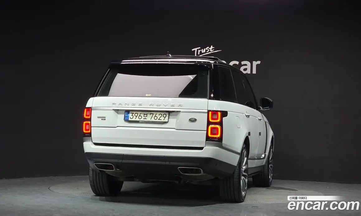 Land Rover Range Rover 2021 3.0 автомат (гидро), фото 4 Land Rover Range Rover 2021 3.0 автомат (гидро), фото 4