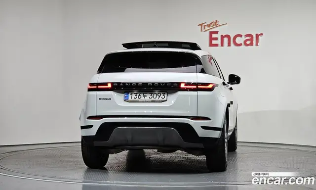 Land Rover Range Rover Evoque 2024 2.0 автомат (гидро), миниатюра 4