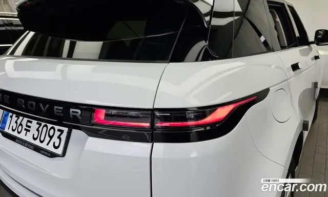 Land Rover Range Rover Evoque 2024 2.0 автомат (гидро), миниатюра 9