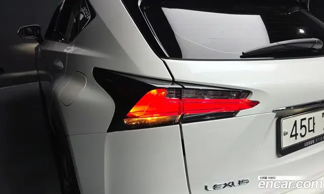 Lexus NX 2017 2.5 автомат (гидро), миниатюра 8