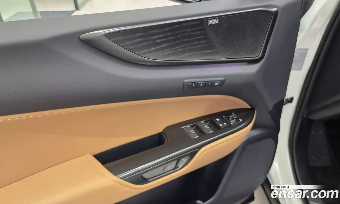 Lexus NX 2025 2.5 автомат (вариатор), фото 12