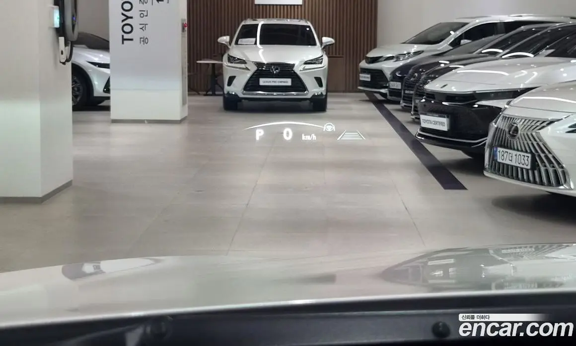 Lexus NX 2025 2.5 автомат (вариатор), фото 17