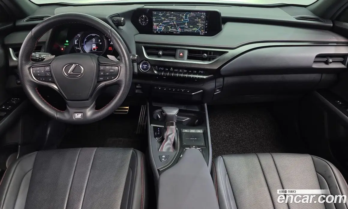 Lexus UX 2020 2.0 автомат (гидро), фото 10