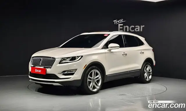 Lincoln MKC, 2019, 77 736 км