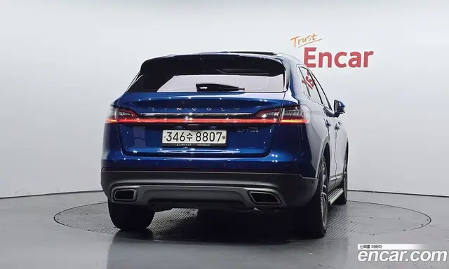 Lincoln Nautilus 2020 2.7 автомат (гидро), миниатюра 3