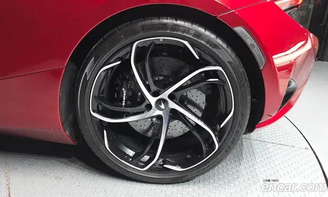 McLaren 750S 2024 4.0 АКПП, миниатюра 6 McLaren 750S 2024 4.0 АКПП, миниатюра 6