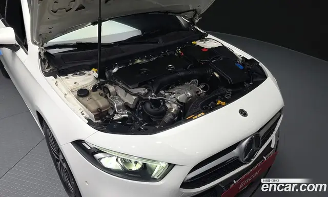 Mercedes-Benz A-Class 2021 2.0 автомат (гидро), миниатюра 6 Mercedes-Benz A-Class 2021 2.0 автомат (гидро), миниатюра 6