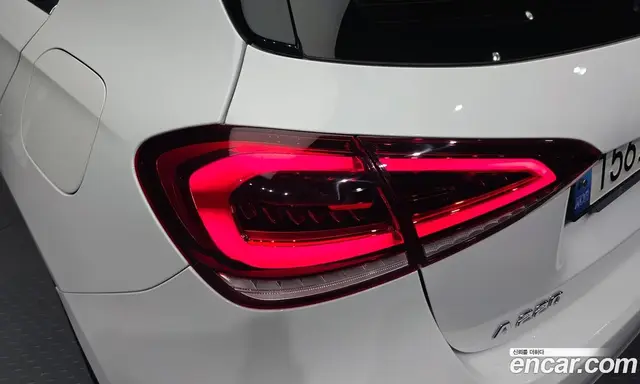 Mercedes-Benz A-Class 2021 2.0 автомат (гидро), миниатюра 9 Mercedes-Benz A-Class 2021 2.0 автомат (гидро), миниатюра 9