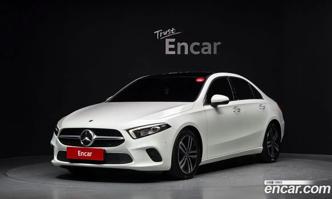 Mercedes-Benz A-Class 2021 2.0 автомат (гидро), фото 1 Mercedes-Benz A-Class 2021 2.0 автомат (гидро), фото 1