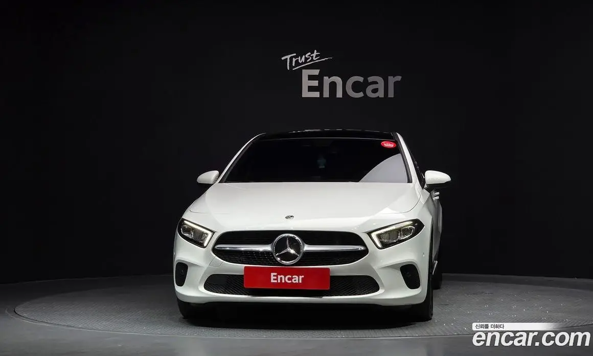 Mercedes-Benz A-Class 2021 2.0 автомат (гидро), фото 3 Mercedes-Benz A-Class 2021 2.0 автомат (гидро), фото 3
