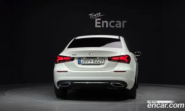 Mercedes-Benz A-Class 2021 2.0 автомат (гидро), миниатюра 4 Mercedes-Benz A-Class 2021 2.0 автомат (гидро), миниатюра 4