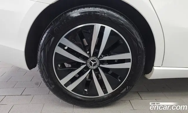 Mercedes-Benz A-Class 2021 2.0 автомат (гидро), миниатюра 5 Mercedes-Benz A-Class 2021 2.0 автомат (гидро), миниатюра 5