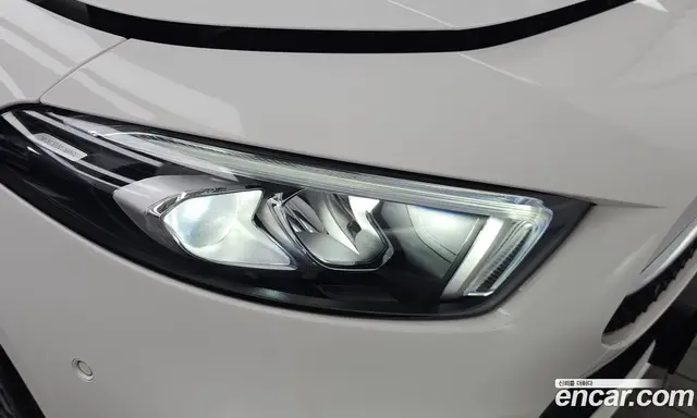 Mercedes-Benz A-Class 2021 2.0 автомат (гидро), миниатюра 8 Mercedes-Benz A-Class 2021 2.0 автомат (гидро), миниатюра 8