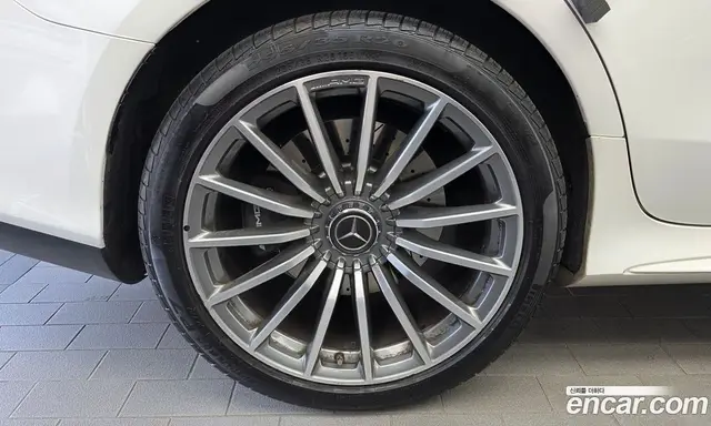 Mercedes-Benz AMG GT 2019 3.0 автомат (гидро), миниатюра 5