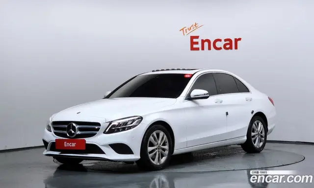 Mercedes-Benz C-Class, 2019, 79 192 км