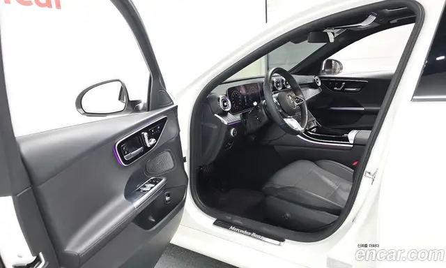 Mercedes-Benz C-Class 2022 2.0 автомат (гидро), миниатюра 12