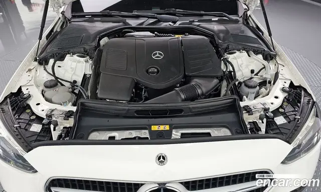 Mercedes-Benz C-Class 2024 2.0 автомат (гидро), миниатюра 5