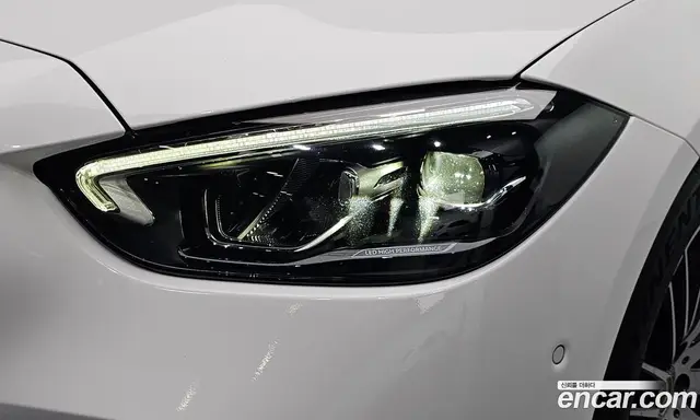 Mercedes-Benz C-Class 2024 2.0 автомат (гидро), миниатюра 7
