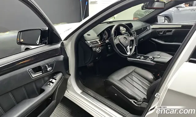 Mercedes-Benz E-Class 2015 2.1 автомат (гидро), миниатюра 12