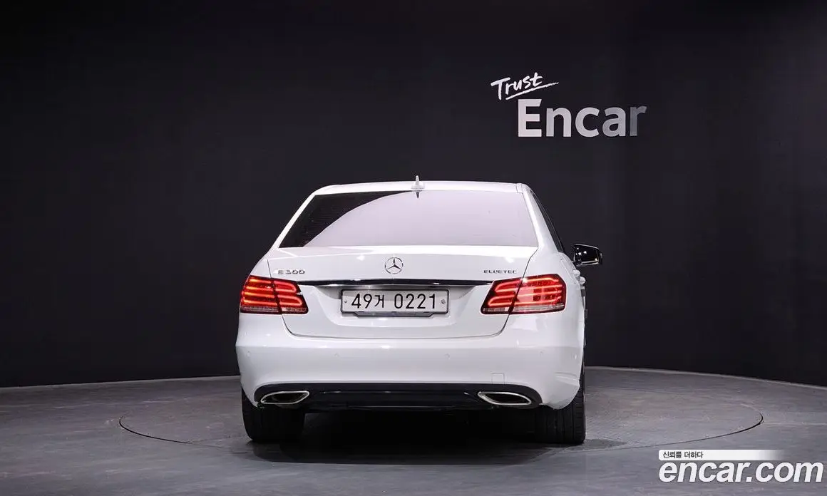 Mercedes-Benz E-Class 2015 2.1 автомат (гидро), фото 3 Mercedes-Benz E-Class 2015 2.1 автомат (гидро), фото 3