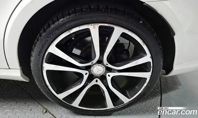 Mercedes-Benz E-Class 2015 2.1 автомат (гидро), миниатюра 6 Mercedes-Benz E-Class 2015 2.1 автомат (гидро), миниатюра 6