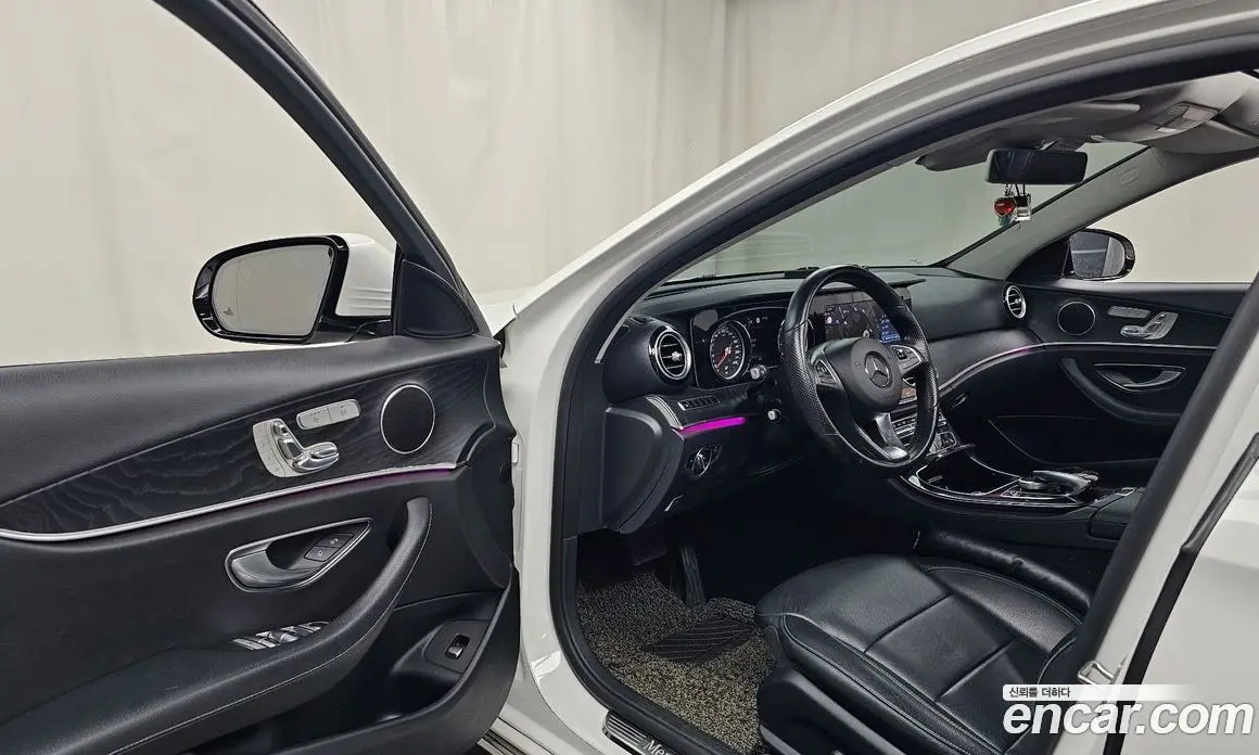 Mercedes-Benz E-Class 2016 1.9 автомат (гидро), фото 13 Mercedes-Benz E-Class 2016 1.9 автомат (гидро), фото 13
