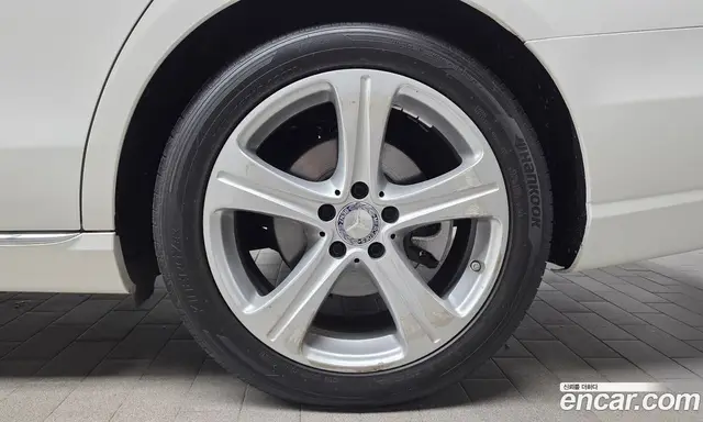 Mercedes-Benz E-Class 2016 1.9 автомат (гидро), миниатюра 7 Mercedes-Benz E-Class 2016 1.9 автомат (гидро), миниатюра 7