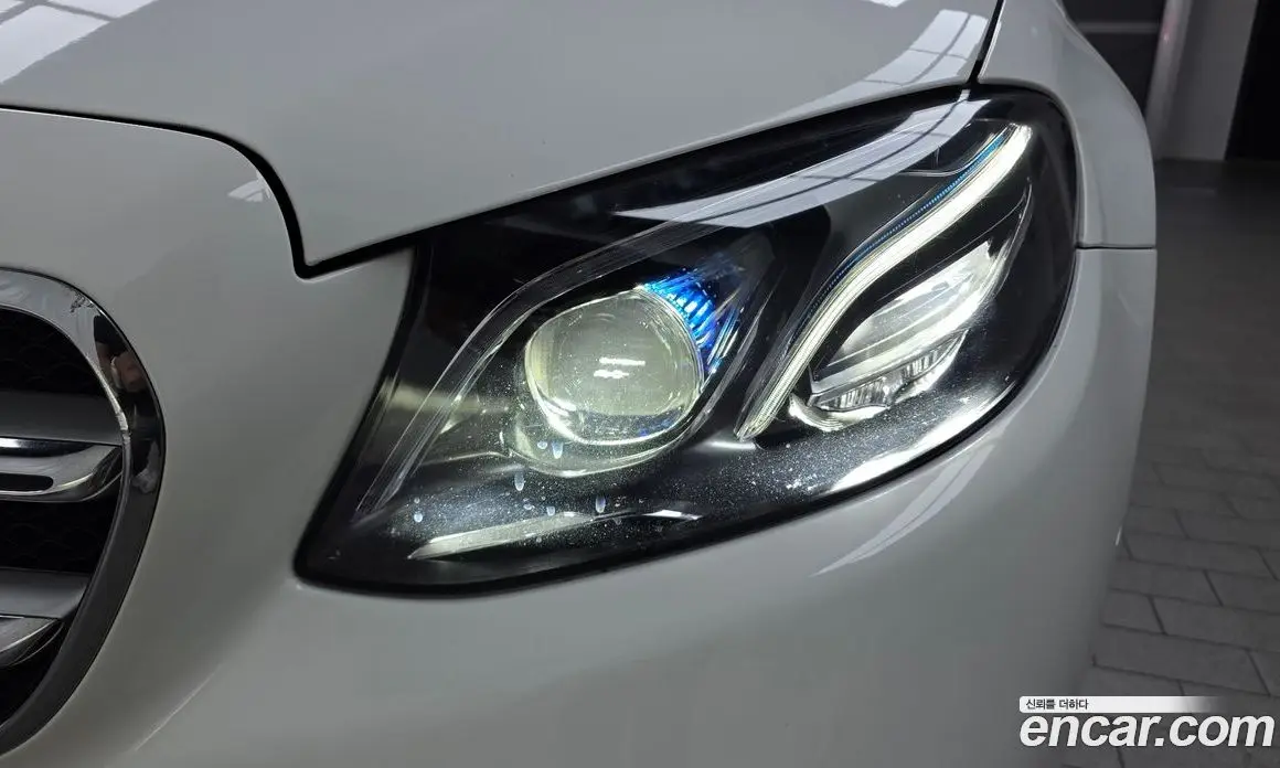 Mercedes-Benz E-Class 2016 1.9 автомат (гидро), фото 8 Mercedes-Benz E-Class 2016 1.9 автомат (гидро), фото 8