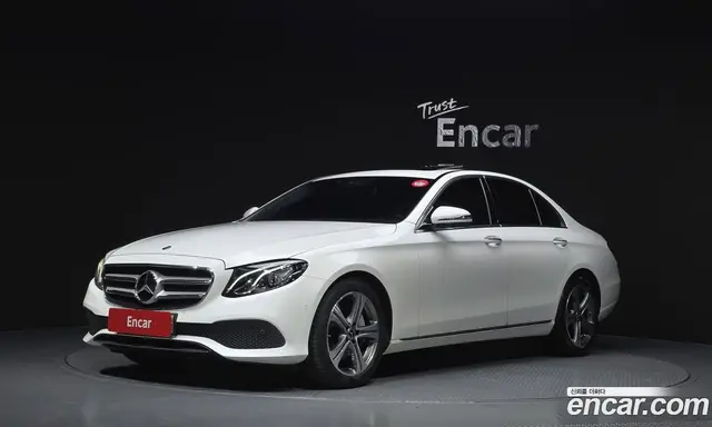 Mercedes-Benz E-Class, 2019, 105 667 км
