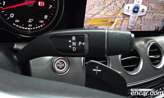 Mercedes-Benz E-Class 2019 2.0 автомат (гидро), миниатюра 12