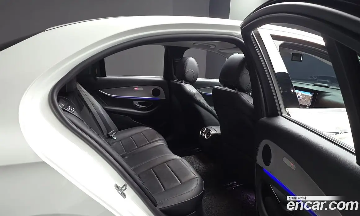 Mercedes-Benz E-Class 2019 2.0 автомат (гидро), фото 18