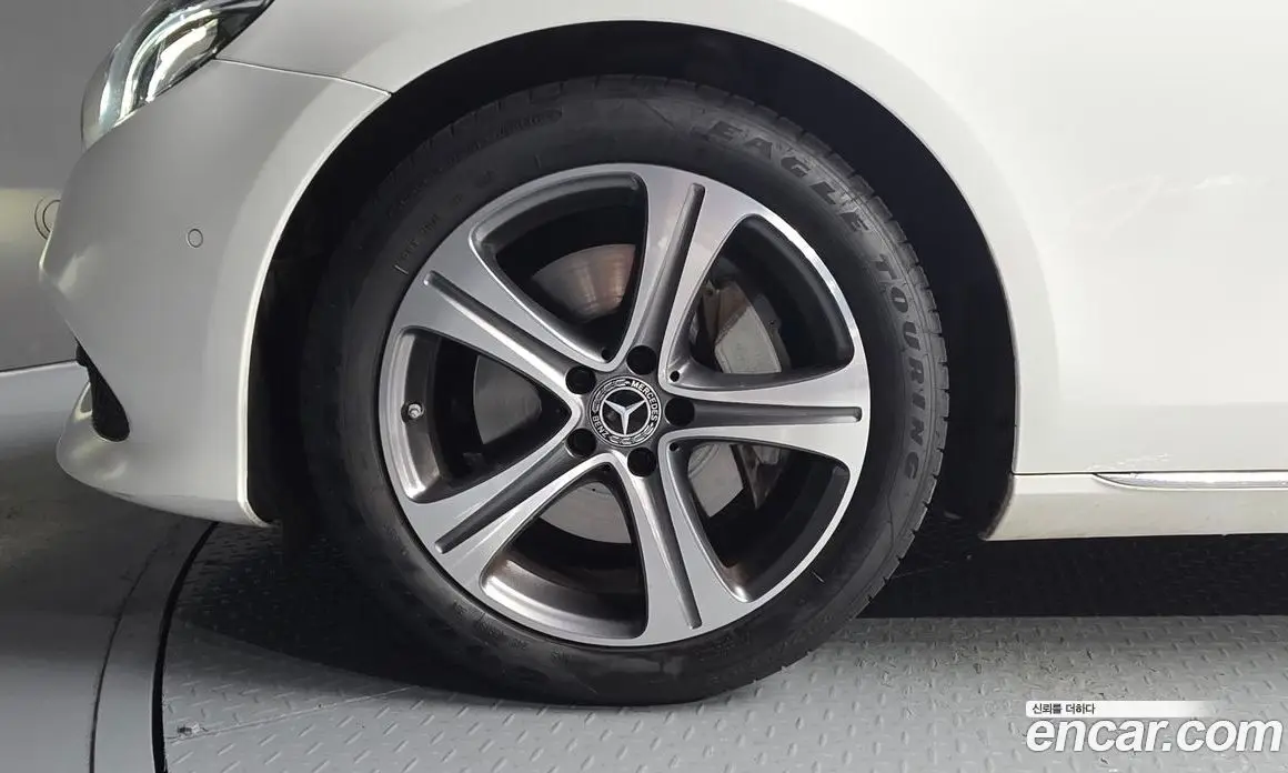 Mercedes-Benz E-Class 2019 2.0 автомат (гидро), фото 7