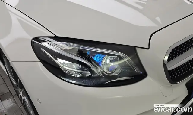 Mercedes-Benz E-Class 2019 3.0 автомат (гидро), миниатюра 8 Mercedes-Benz E-Class 2019 3.0 автомат (гидро), миниатюра 8