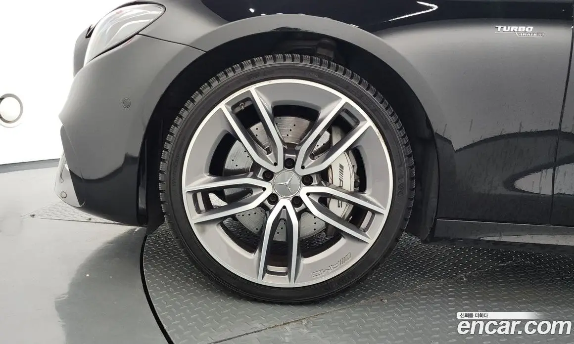 Mercedes-Benz E-Class 2020 3.0 автомат (гидро), фото 5 Mercedes-Benz E-Class 2020 3.0 автомат (гидро), фото 5