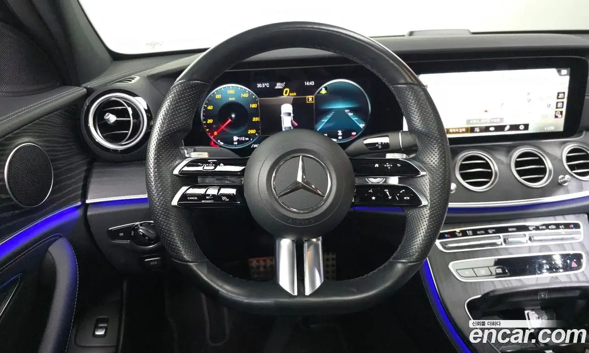 Mercedes-Benz E-Class 2021 1.9 автомат (гидро), фото 19