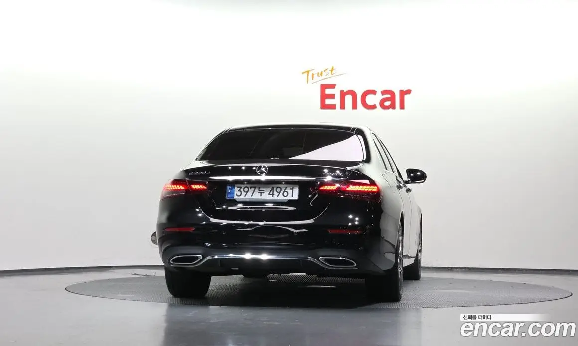 Mercedes-Benz E-Class 2021 1.9 автомат (гидро), фото 4
