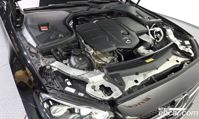 Mercedes-Benz E-Class 2021 1.9 автомат (гидро), миниатюра 6
