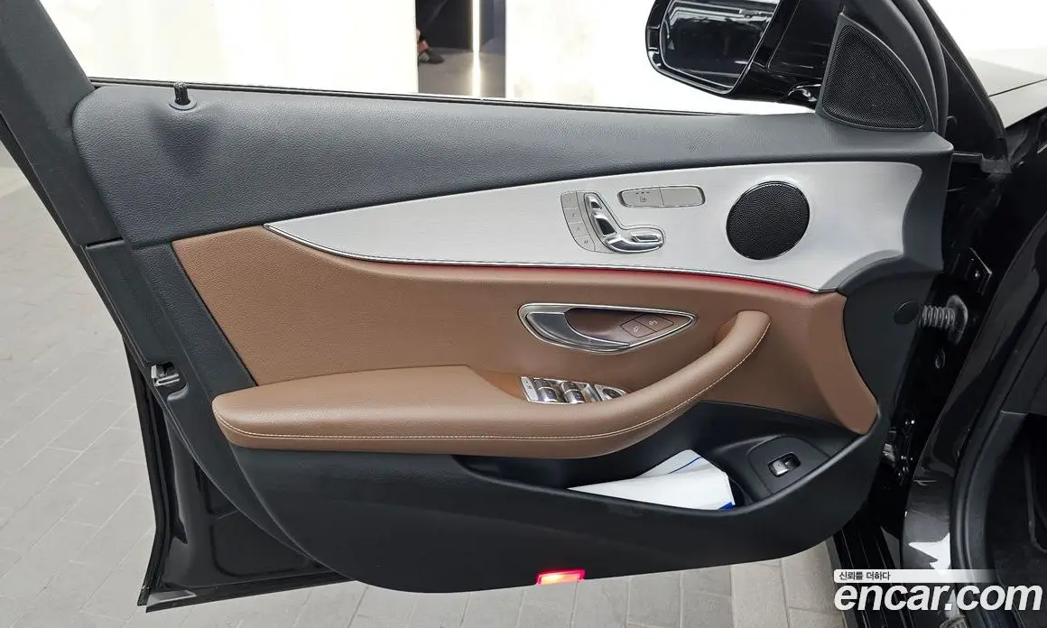 Mercedes-Benz E-Class 2021 2.0 автомат (гидро), фото 14