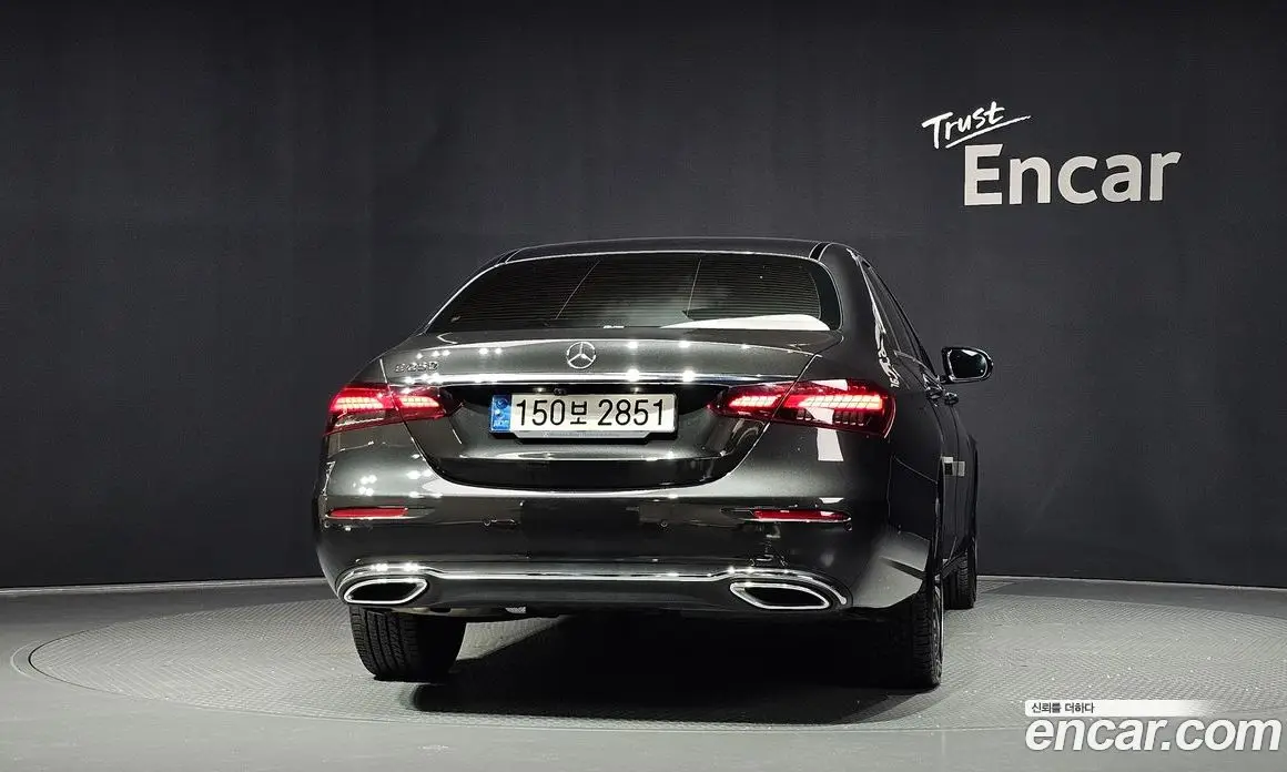 Mercedes-Benz E-Class 2021 2.0 автомат (гидро), фото 4