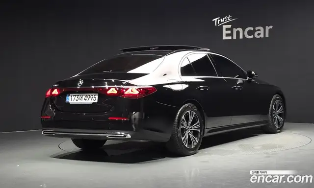 Mercedes-Benz E-Class 2025 2.0 автомат (гидро), миниатюра 2