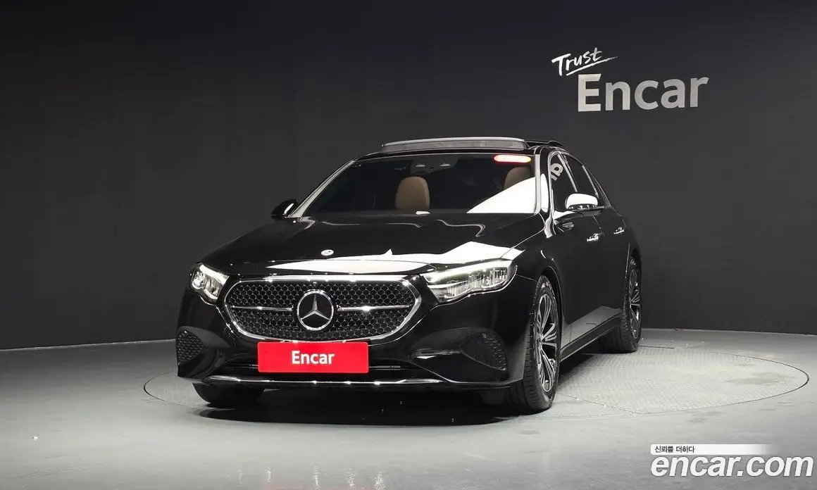 Mercedes-Benz E-Class 2025 2.0 автомат (гидро), фото 3