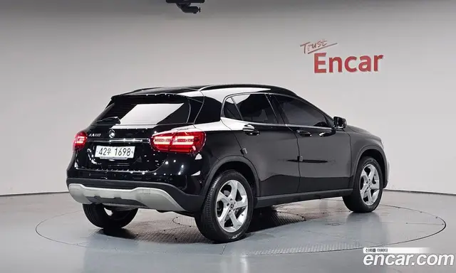 Mercedes-Benz GLA-Class, 2018, 82 843 км