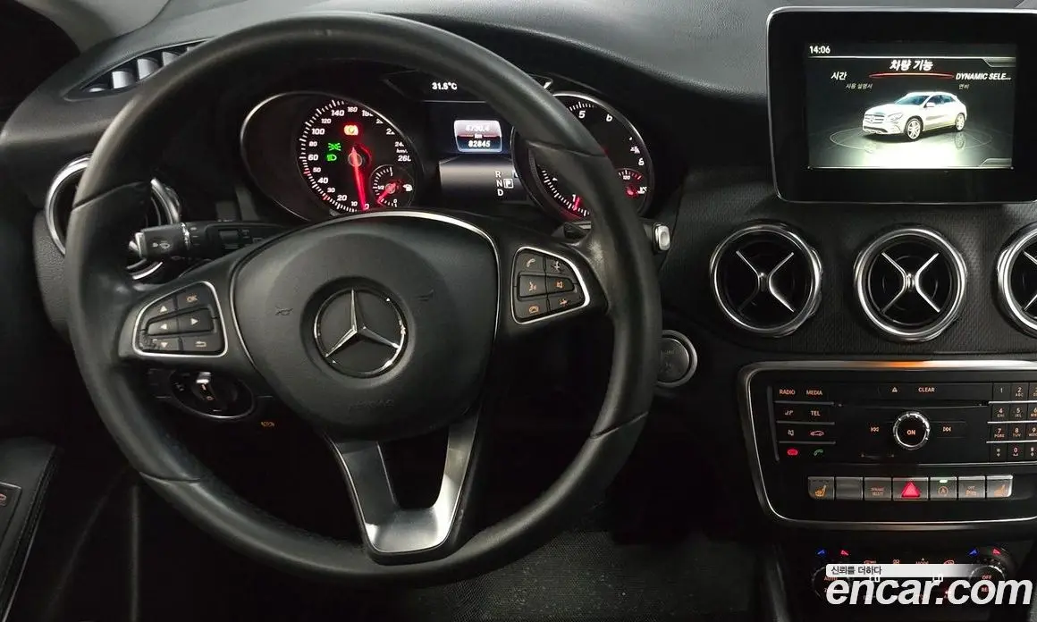 Mercedes-Benz GLA-Class 2018 2.0 автомат (гидро), фото 18 Mercedes-Benz GLA-Class 2018 2.0 автомат (гидро), фото 18